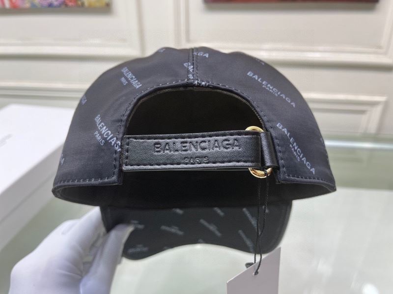 BALENCIAGA